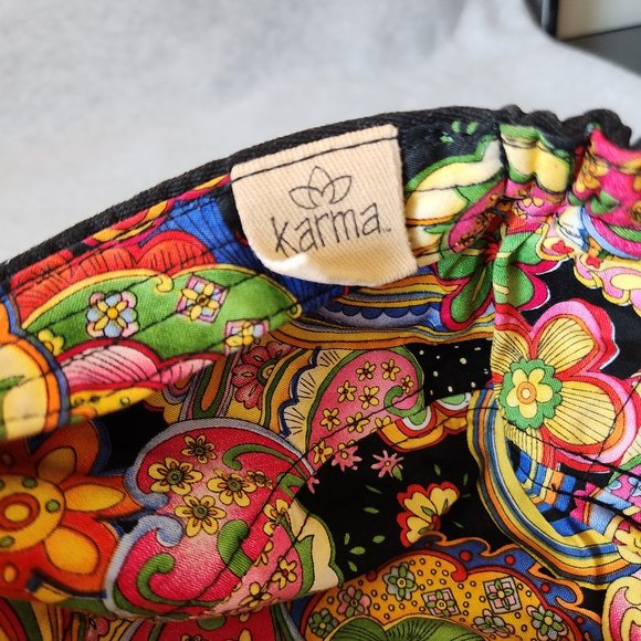 Karma Live in The Moment Embroidered Skull Cap Hat Cotton Black One Size - Picture 10 of 11